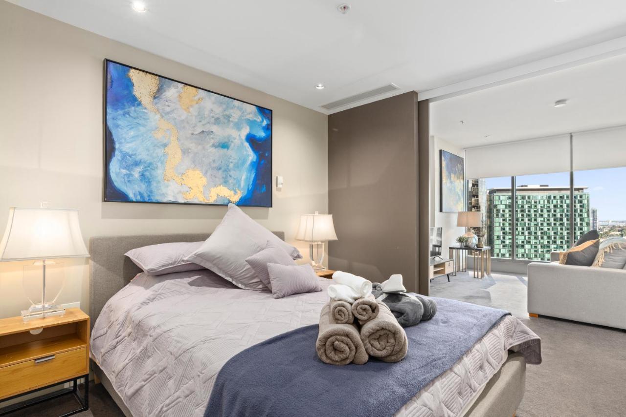 Sophisticated Designer Condo W River & City Views Мельбурн Экстерьер фото