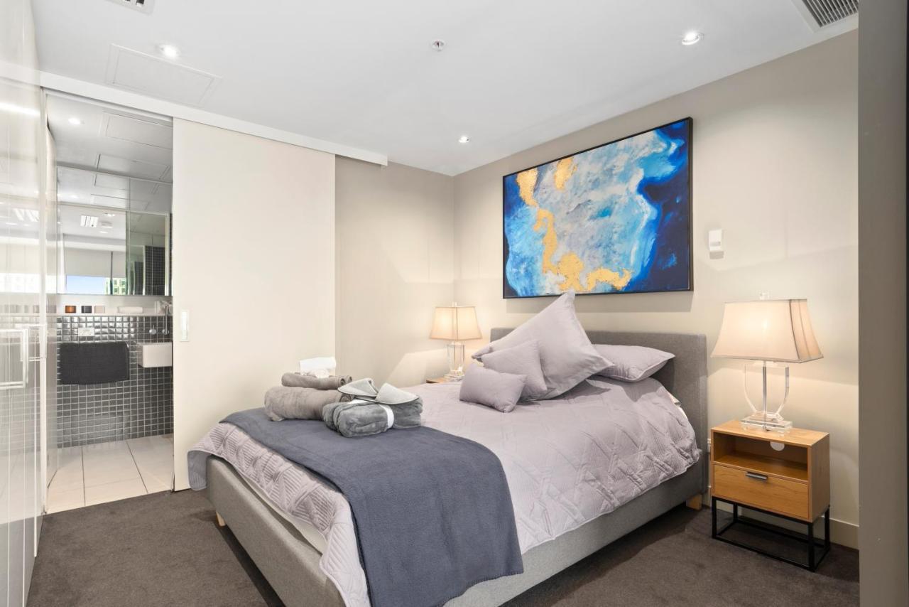 Sophisticated Designer Condo W River & City Views Мельбурн Экстерьер фото